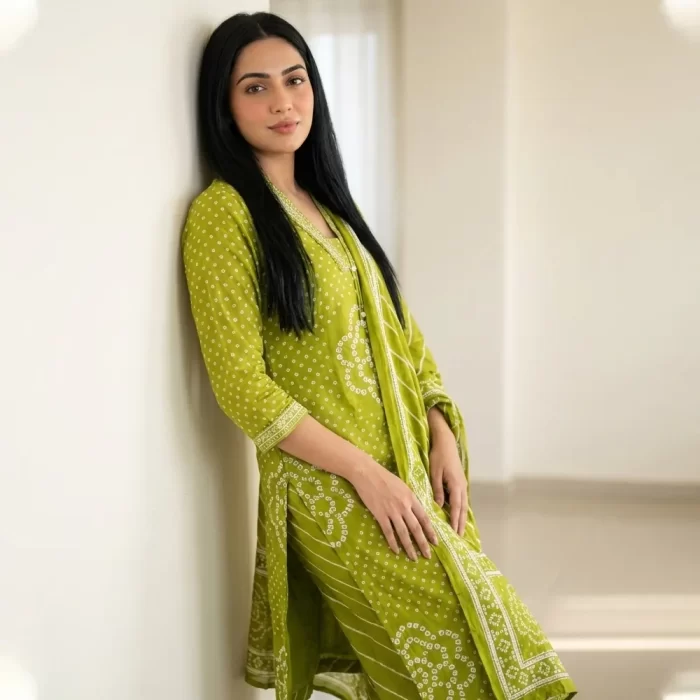 Bear graphic T-shirt