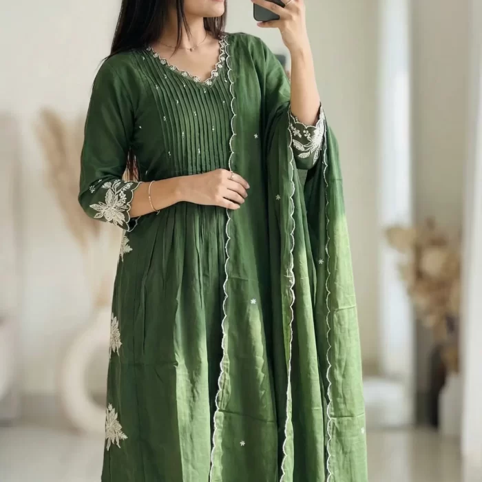 Velmora Forest Green Embroidered A-Line Kurta Set with Scalloped Dupatta
